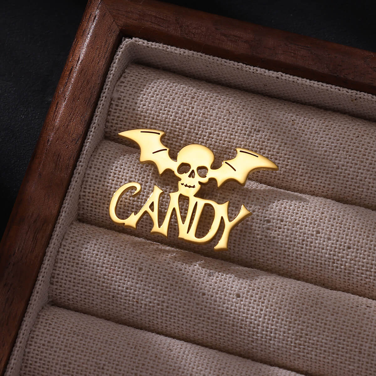 맞춤형 이름 해골 박쥐 브로치 남성용 펑크 고딕 개인화 - Men Accessories Brooch 리뷰 및 가격